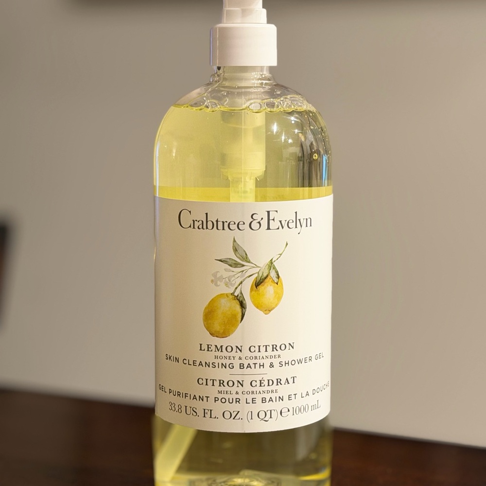 Lemon Citron Skin Cleansing Bath & Shower Gel 1000ml Canada no box sealed bottle